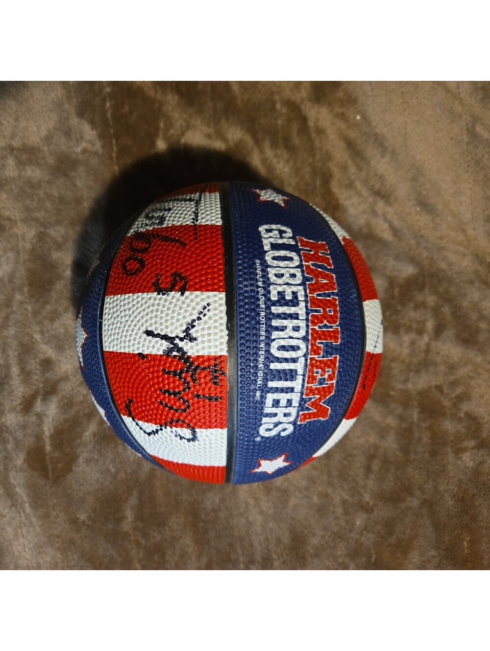 Harlem Globetrotters Autographed Mini Basketball